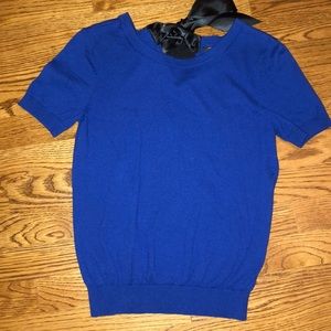 Hp!🎉Ann Taylor blue blouse with ribbon in back